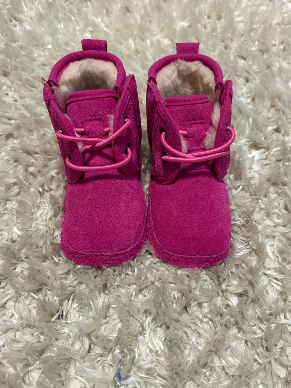 UGG infant size 2  Fuchsia Pink Suede  Boots - Picture 2 of 6